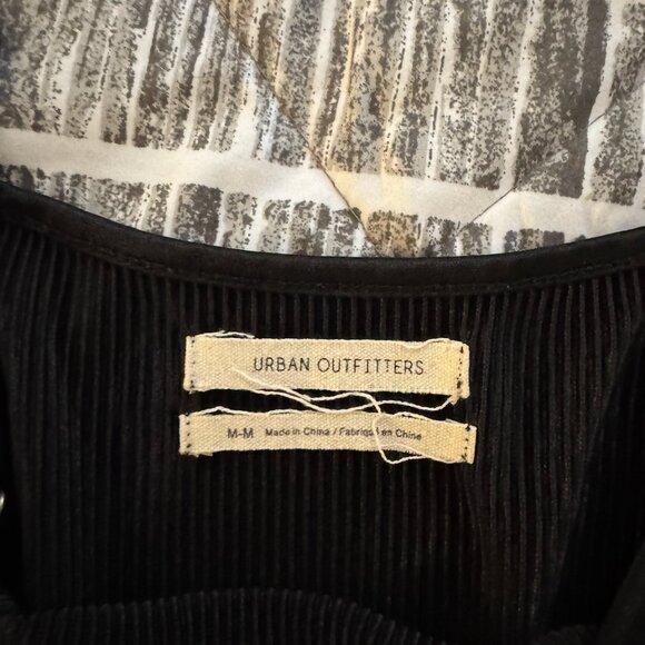 Urban Outfitters Black Romper – Size Medium - Picture 3 of 3